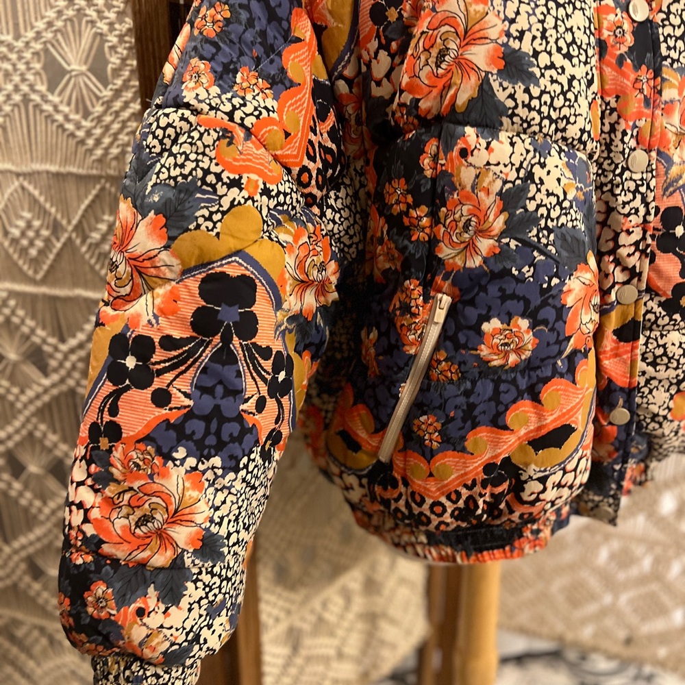 Free People Powerhouse Puffer Midnight Multicolor Jacket L $268 retail NWOT - Picture 4 of 16